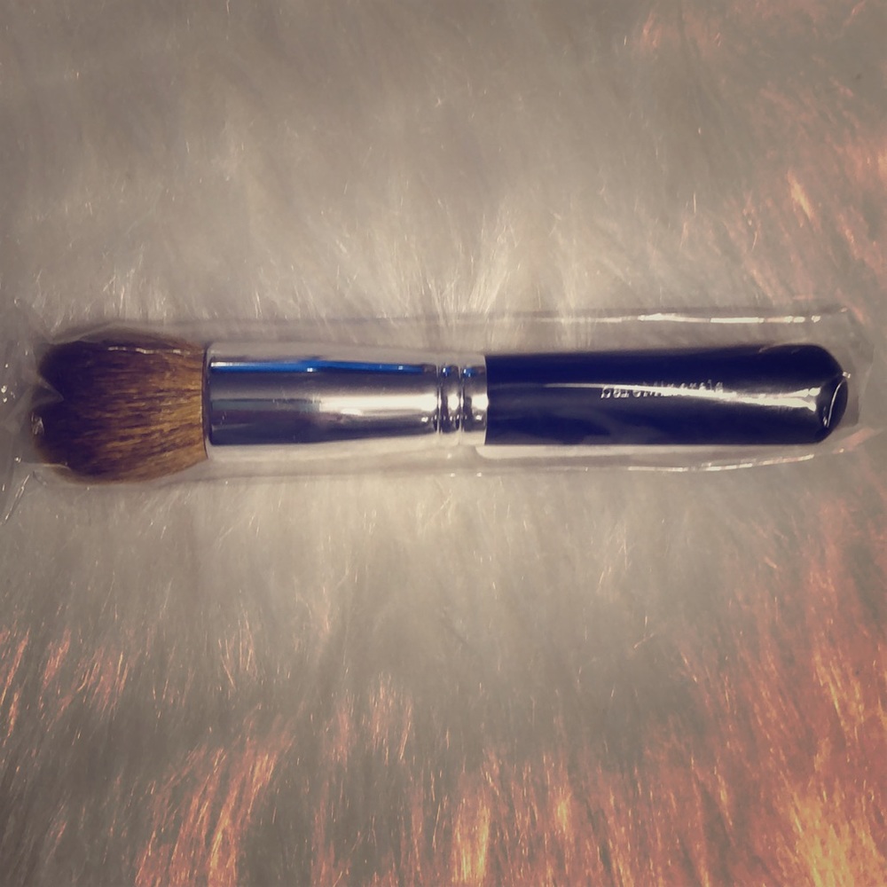 Bare Minerals Handy Buki Brush